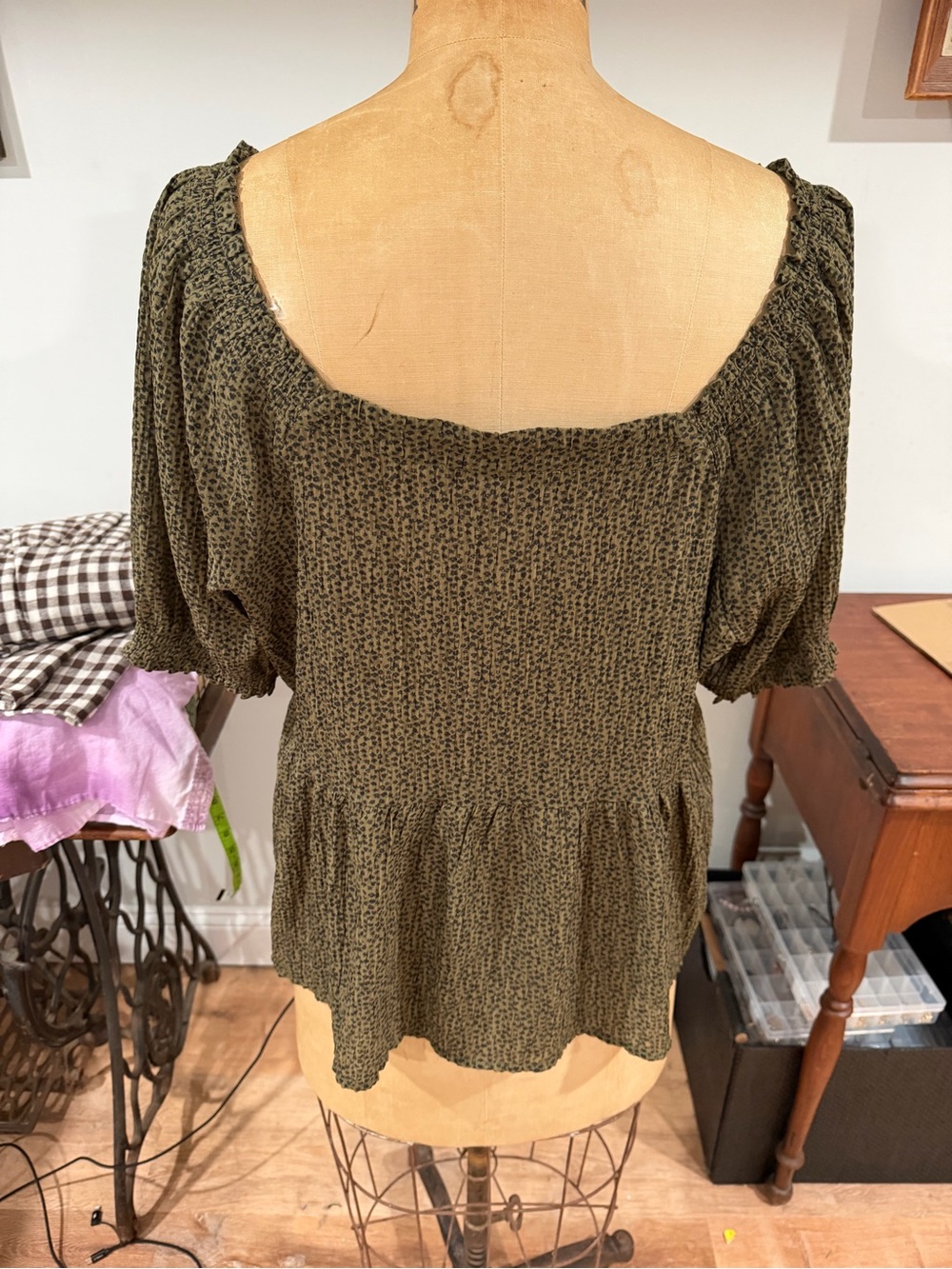 LOFT Olive Green Square-Neck Peplum Blouse - Picture 2 of 3